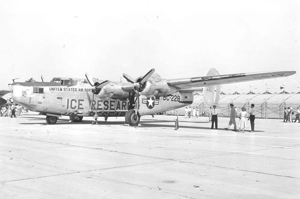 Warbird Information Exchange • View topic - Consolidated XB