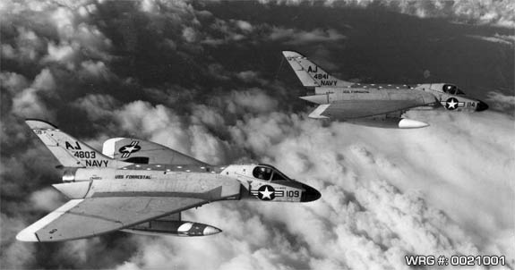 Naval Aviation Resource Center - Douglas F4D Skyray - A Warbirds ...